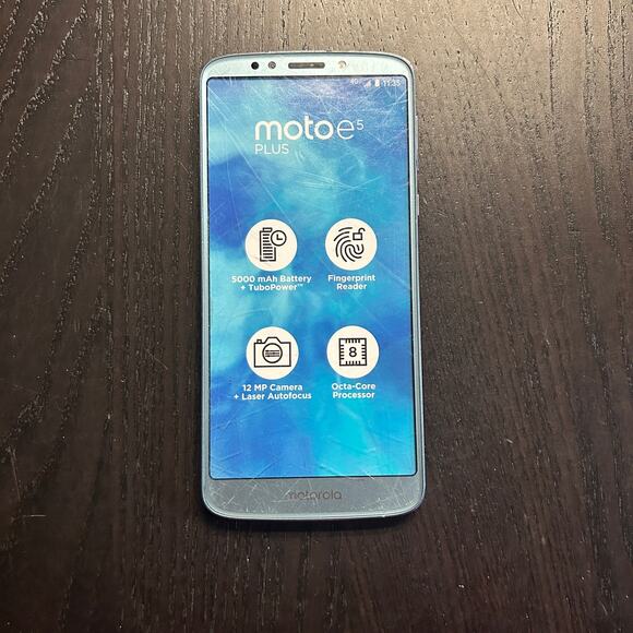 Motorola Moto e5 Plus Display Phone Dummy Fake Model Prop Toy - Picture 1 of 2